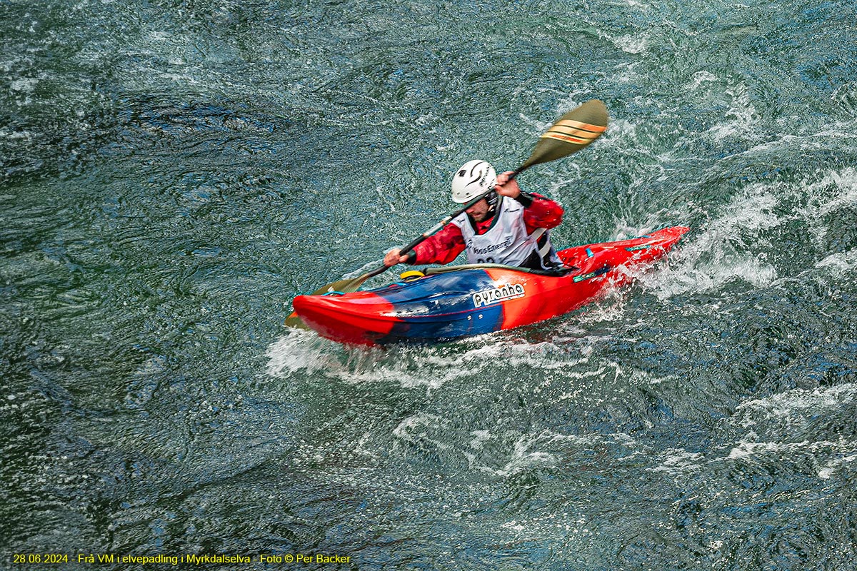 Frå VM i elvepadling i Myrkdalselva